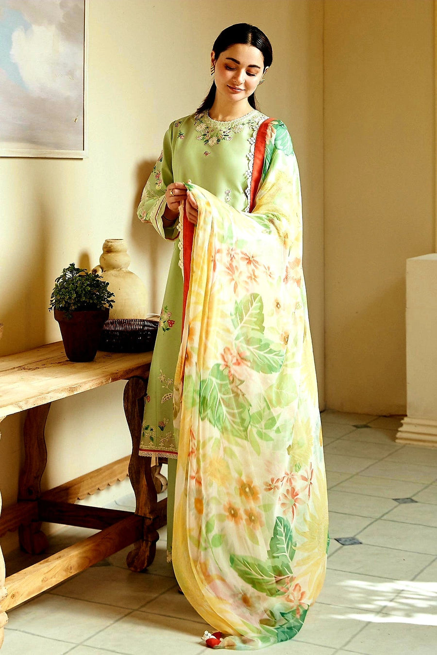 5253 ZARA SHAHJAHAN LAWN